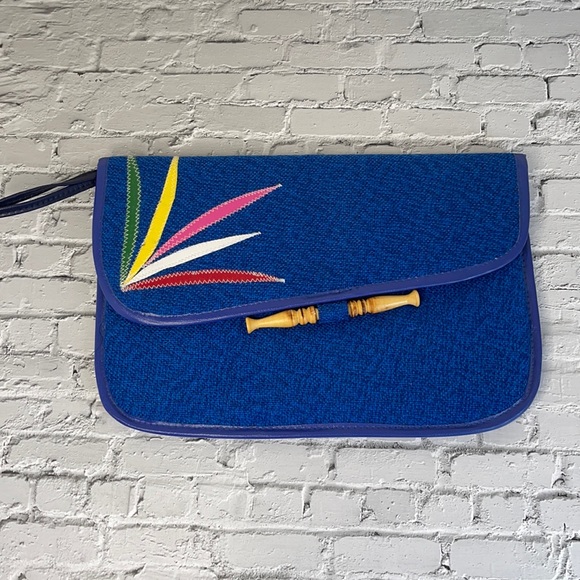 UNBRANDED | Oversized envelope clutch bag - Picture 2 of 9